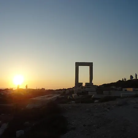 Annamaria Pansion Гостевой дом Naxos City